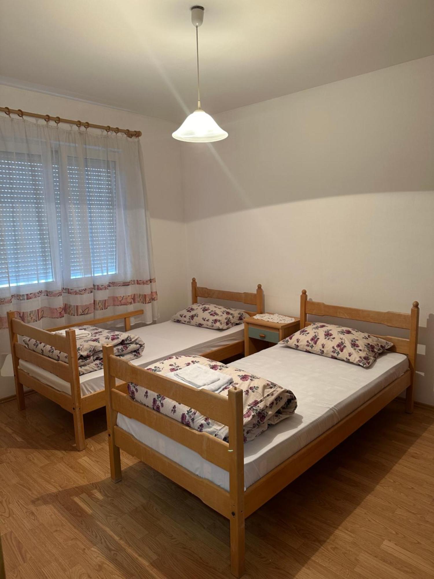 Apartment Collina โมสตาร์ ภายนอก รูปภาพ