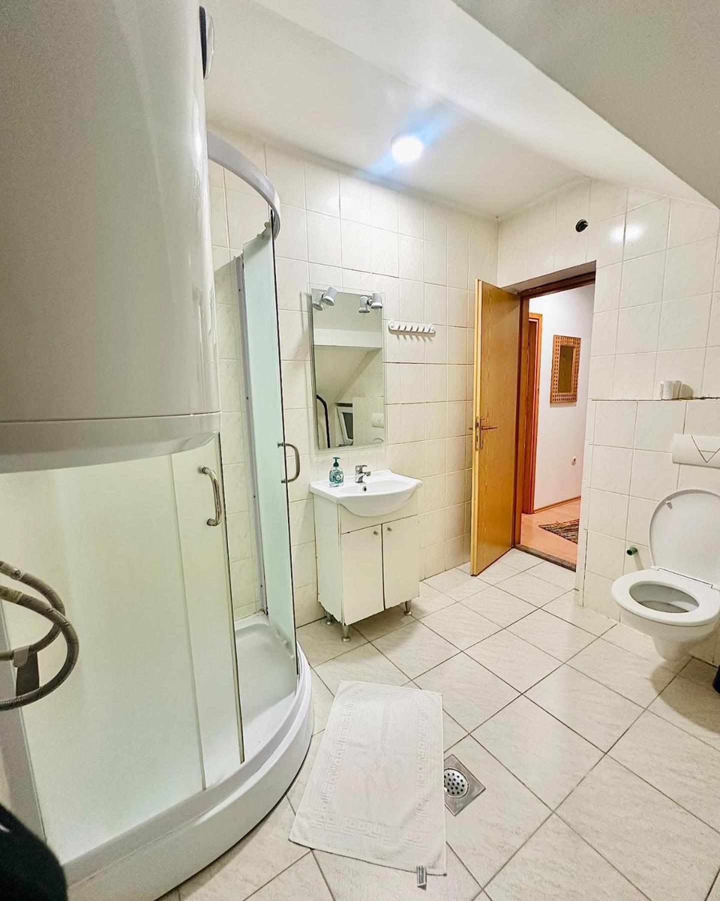 Apartment Collina โมสตาร์ ภายนอก รูปภาพ